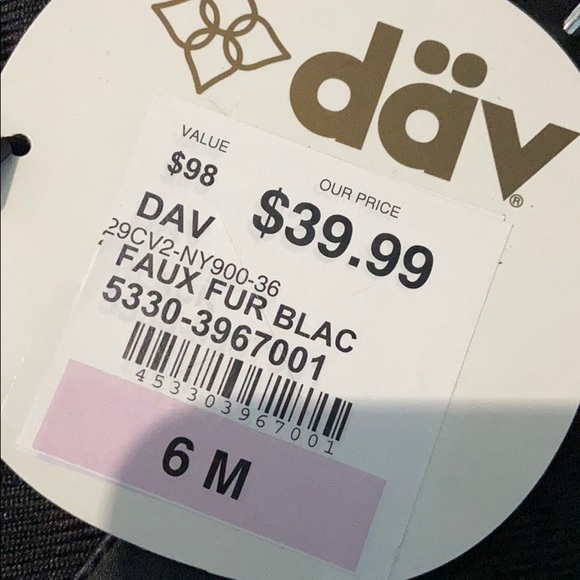 Long black boots - Picture 4 of 6